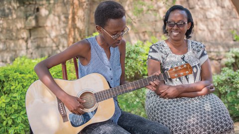GITARI_YANGE_MUMARARUNGU-002.jpg