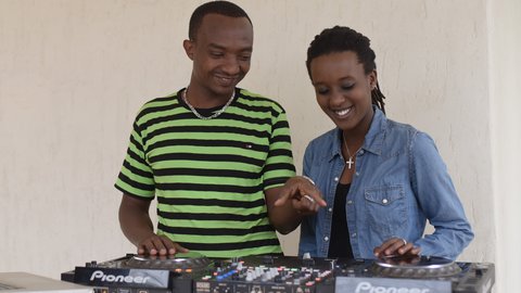 NN_23_MUKESHA KUVANGA INJYANA