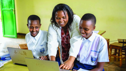 IMG-ICT teacher 01.jpg